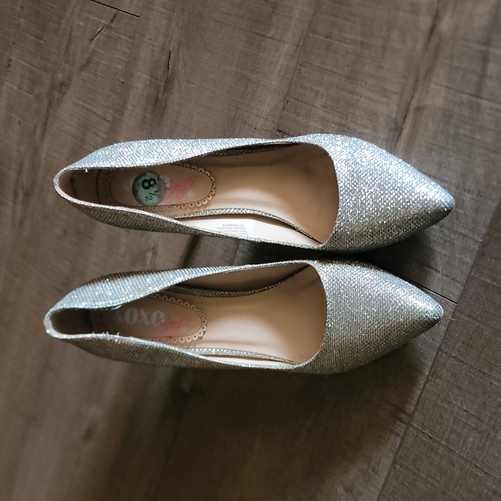 XOXO SOFT HEELS